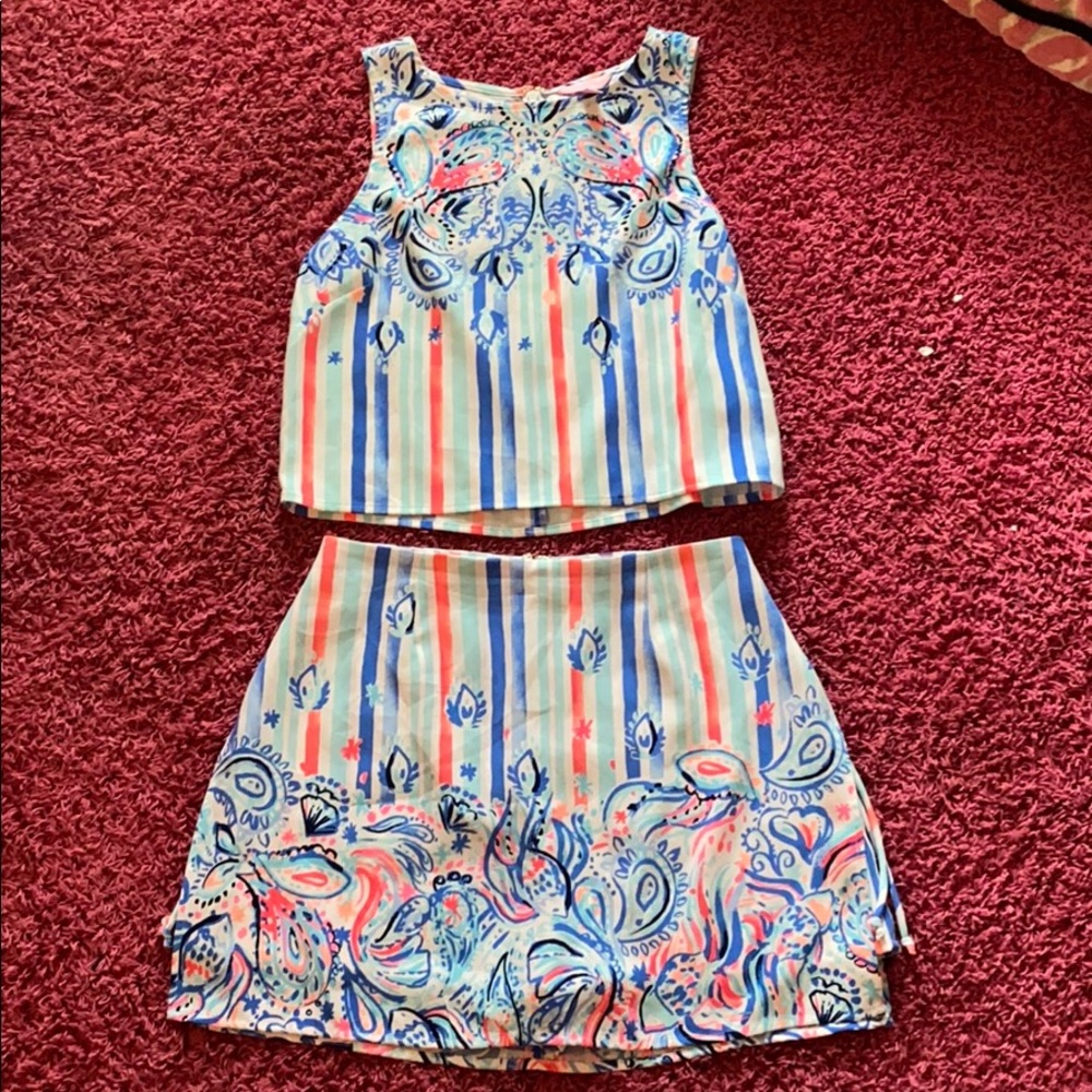 Size 8 lily Pulitzer 2 piece romper